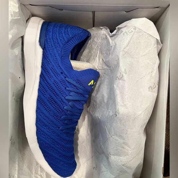 APL MEN'S TECHLOOM WAVE Size 11.5
COBALT/ENERGY/WHITE NIB - Picture 7 of 11